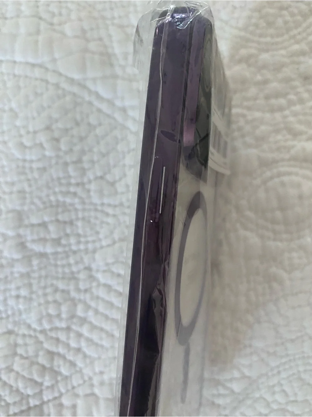 iPhone Phone Case Magnetic 14 Pro Max Purple NIP